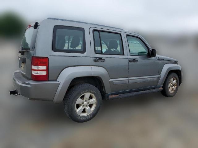 Photo 2 VIN: 1C4PJMAKXCW142747 - JEEP LIBERTY 