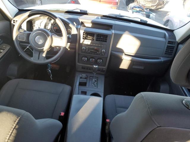 Photo 7 VIN: 1C4PJMAKXCW142988 - JEEP LIBERTY SP 