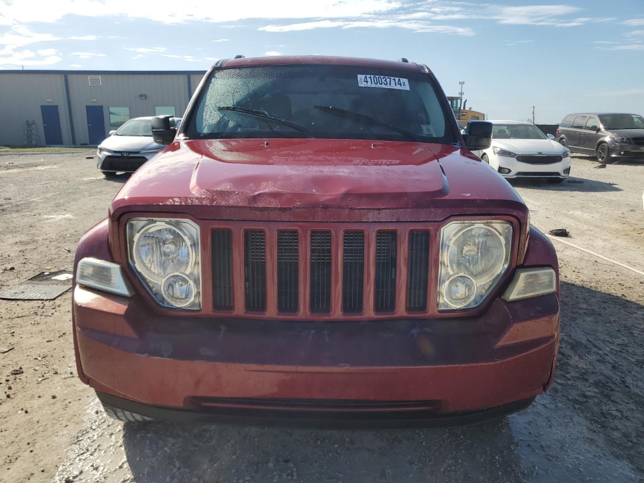 Photo 4 VIN: 1C4PJMAKXCW150833 - JEEP LIBERTY (NORTH AMERICA) 