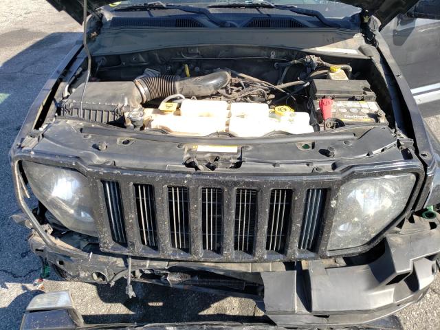 Photo 6 VIN: 1C4PJMAKXCW164876 - JEEP LIBERTY SP 