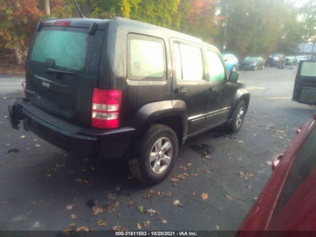 Photo 3 VIN: 1C4PJMAKXCW181094 - JEEP LIBERTY 