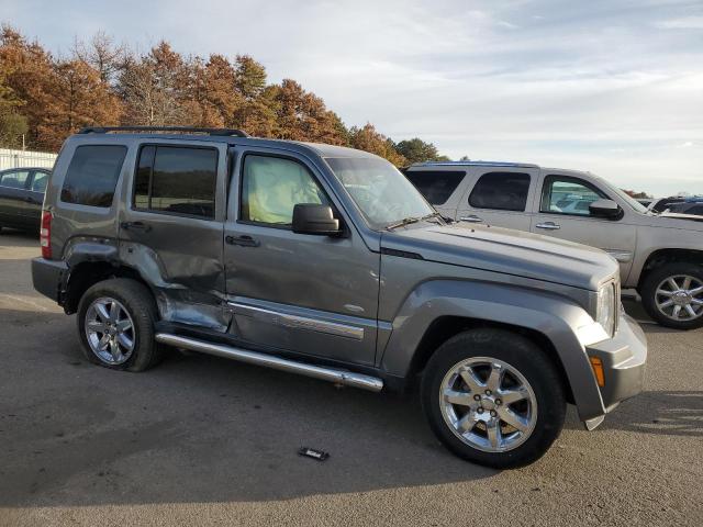 Photo 3 VIN: 1C4PJMAKXCW181516 - JEEP LIBERTY 