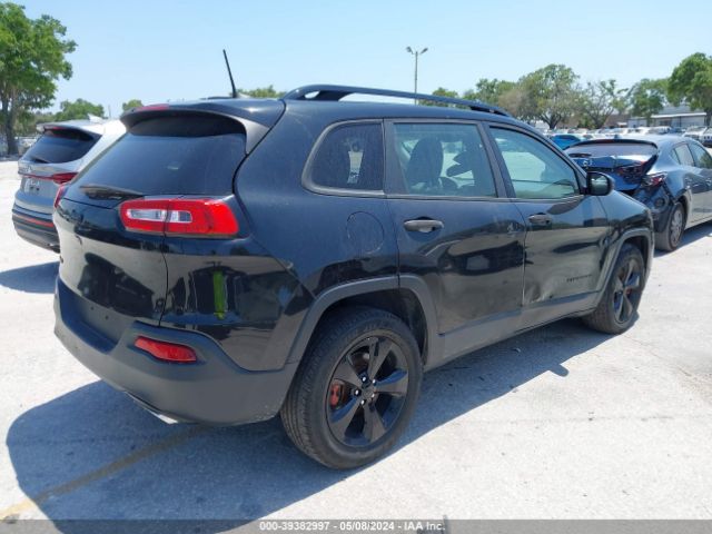 Photo 3 VIN: 1C4PJMAS0GW377325 - JEEP CHEROKEE 