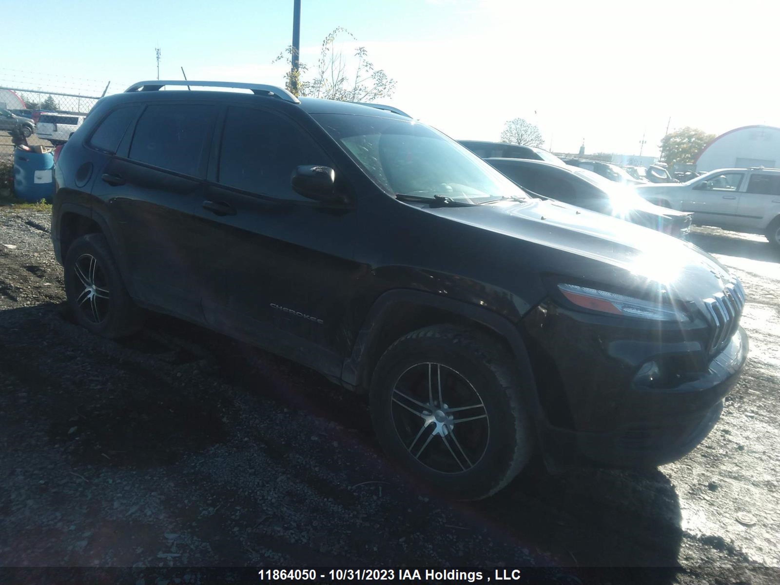 Photo 0 VIN: 1C4PJMAS1EW322279 - JEEP CHEROKEE 