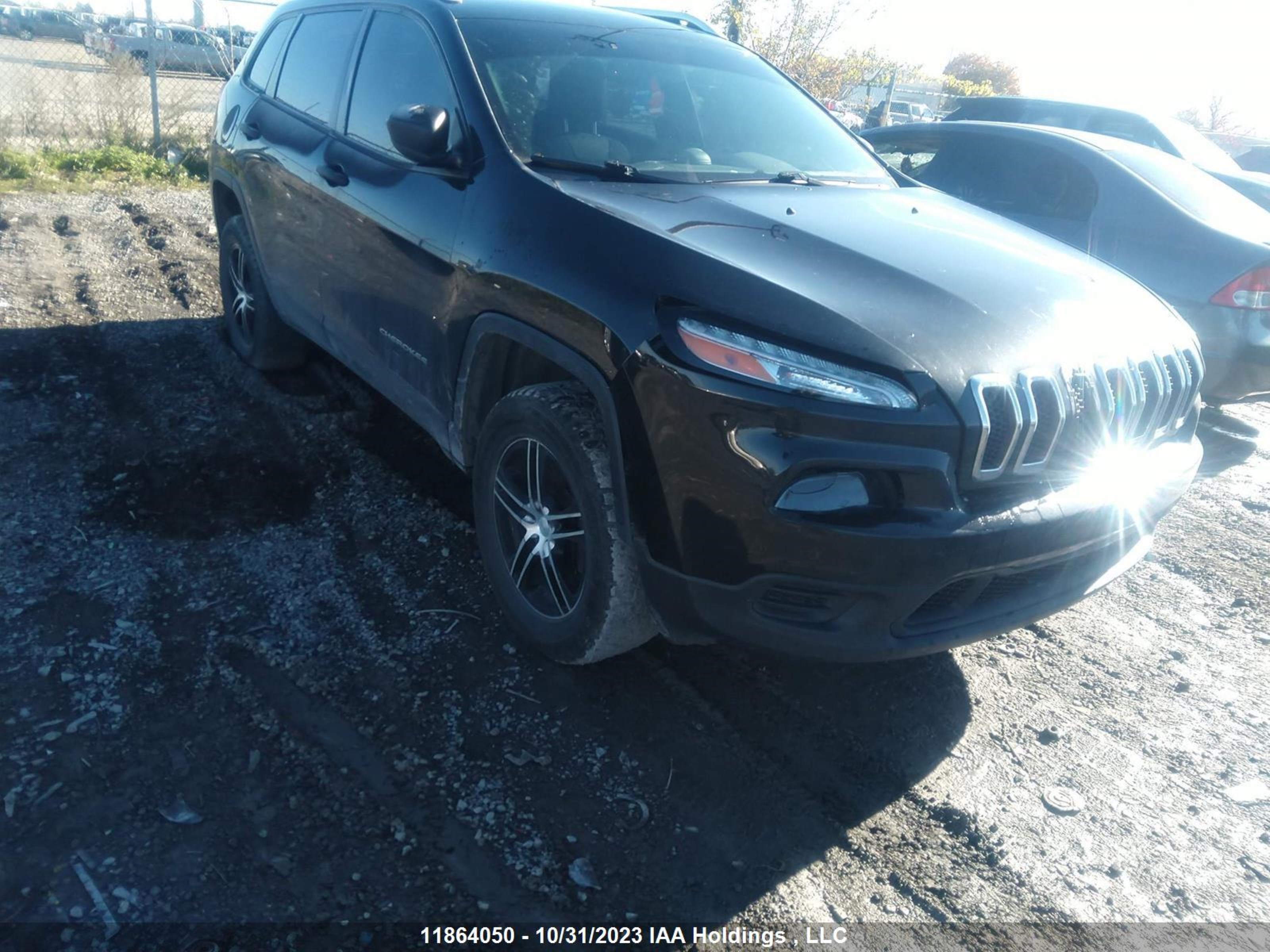 Photo 5 VIN: 1C4PJMAS1EW322279 - JEEP CHEROKEE 