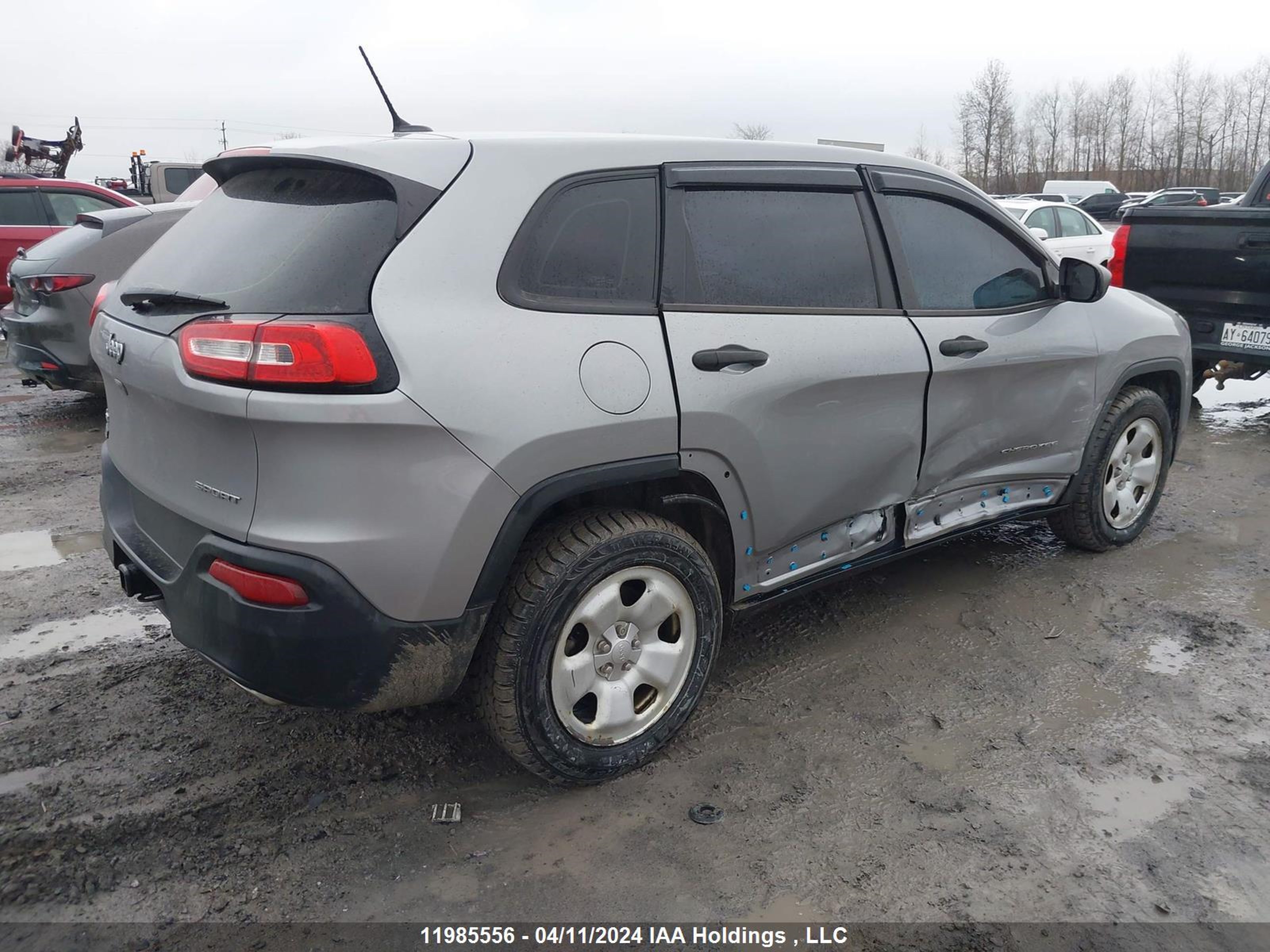 Photo 3 VIN: 1C4PJMAS2GW358467 - JEEP CHEROKEE 