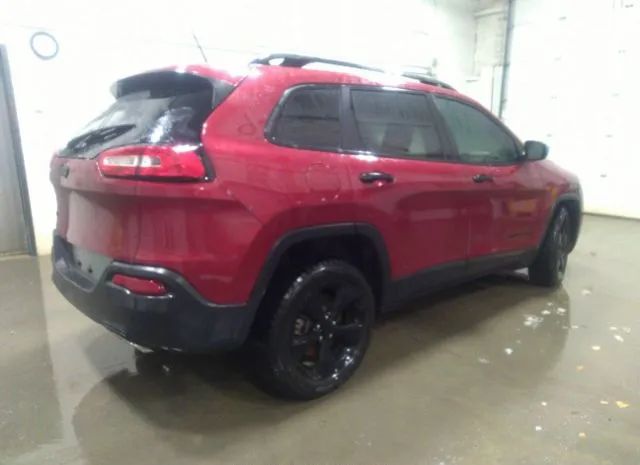 Photo 3 VIN: 1C4PJMAS5HW555800 - JEEP CHEROKEE 