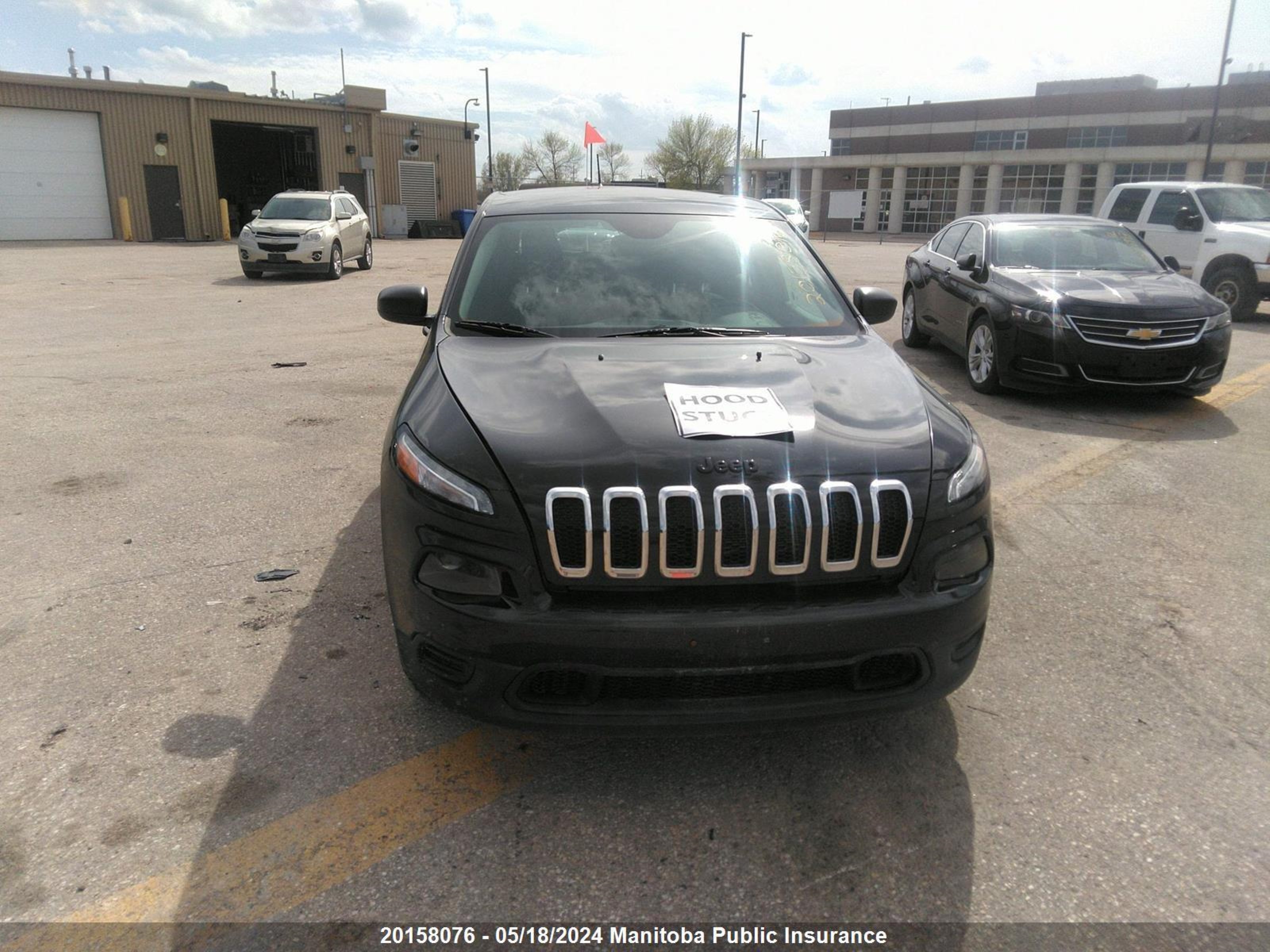 Photo 9 VIN: 1C4PJMAS7FW624208 - JEEP CHEROKEE 