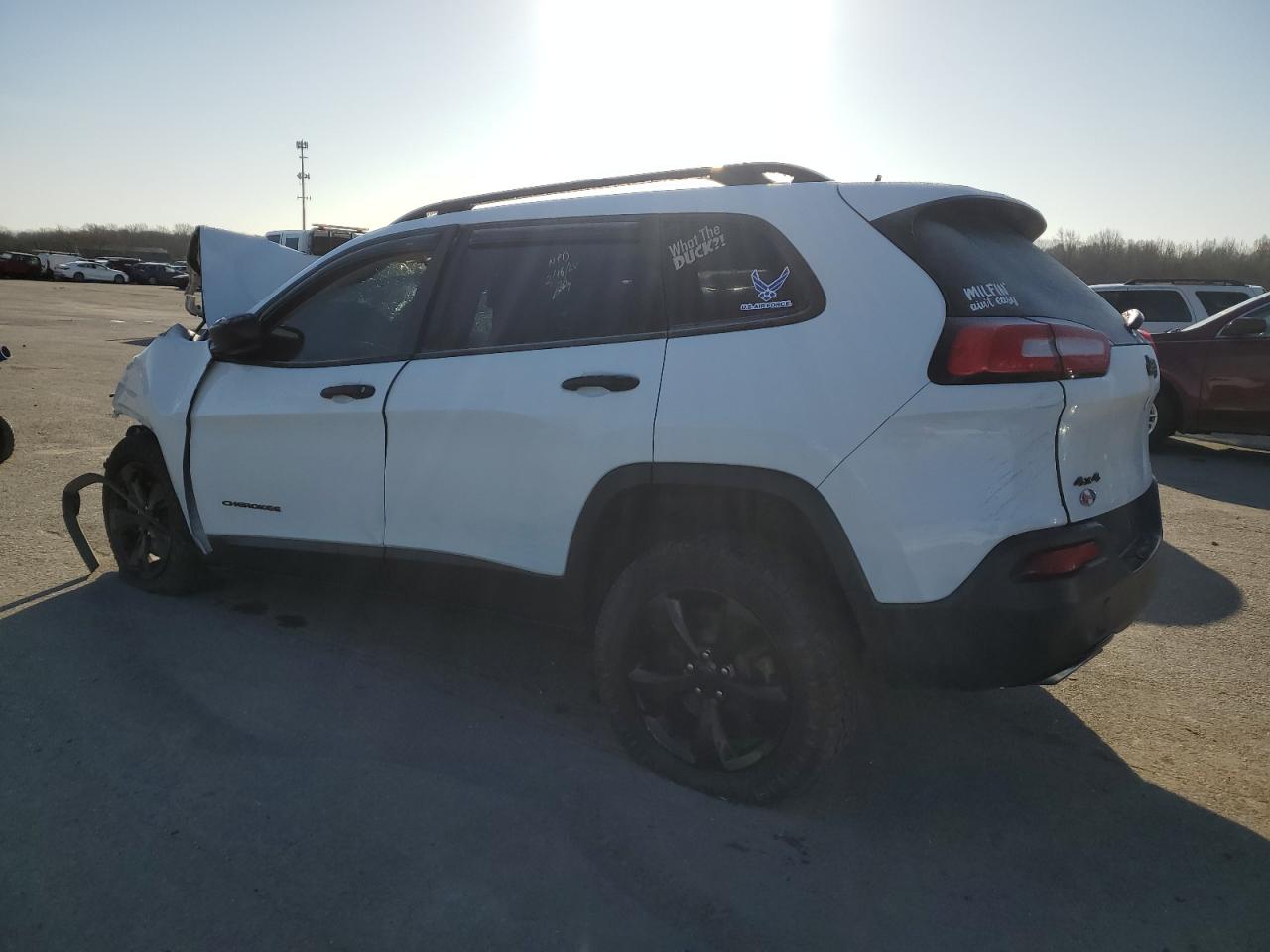 Photo 1 VIN: 1C4PJMAS9GW344596 - JEEP GRAND CHEROKEE 