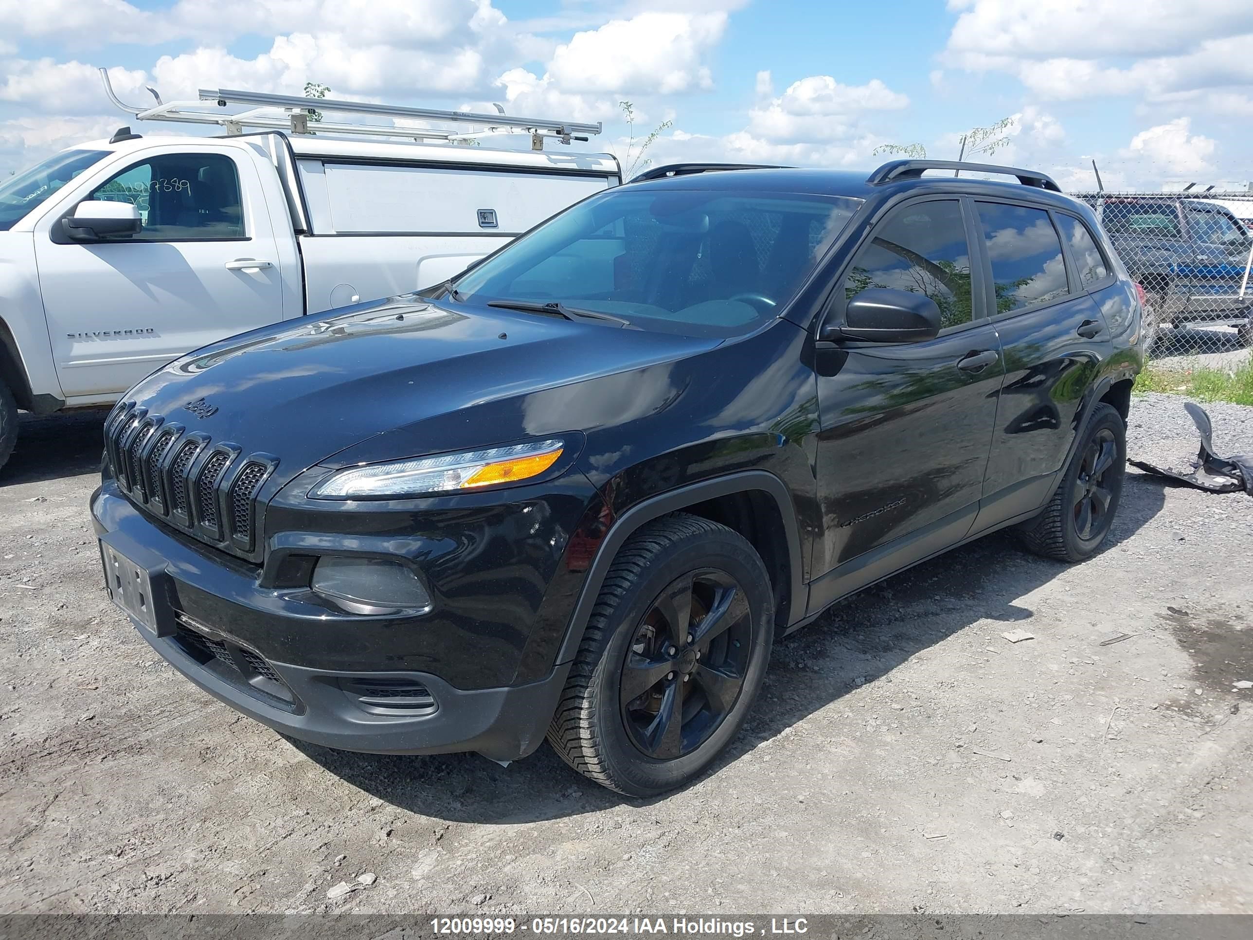 Photo 1 VIN: 1C4PJMAXXJD550752 - JEEP CHEROKEE 