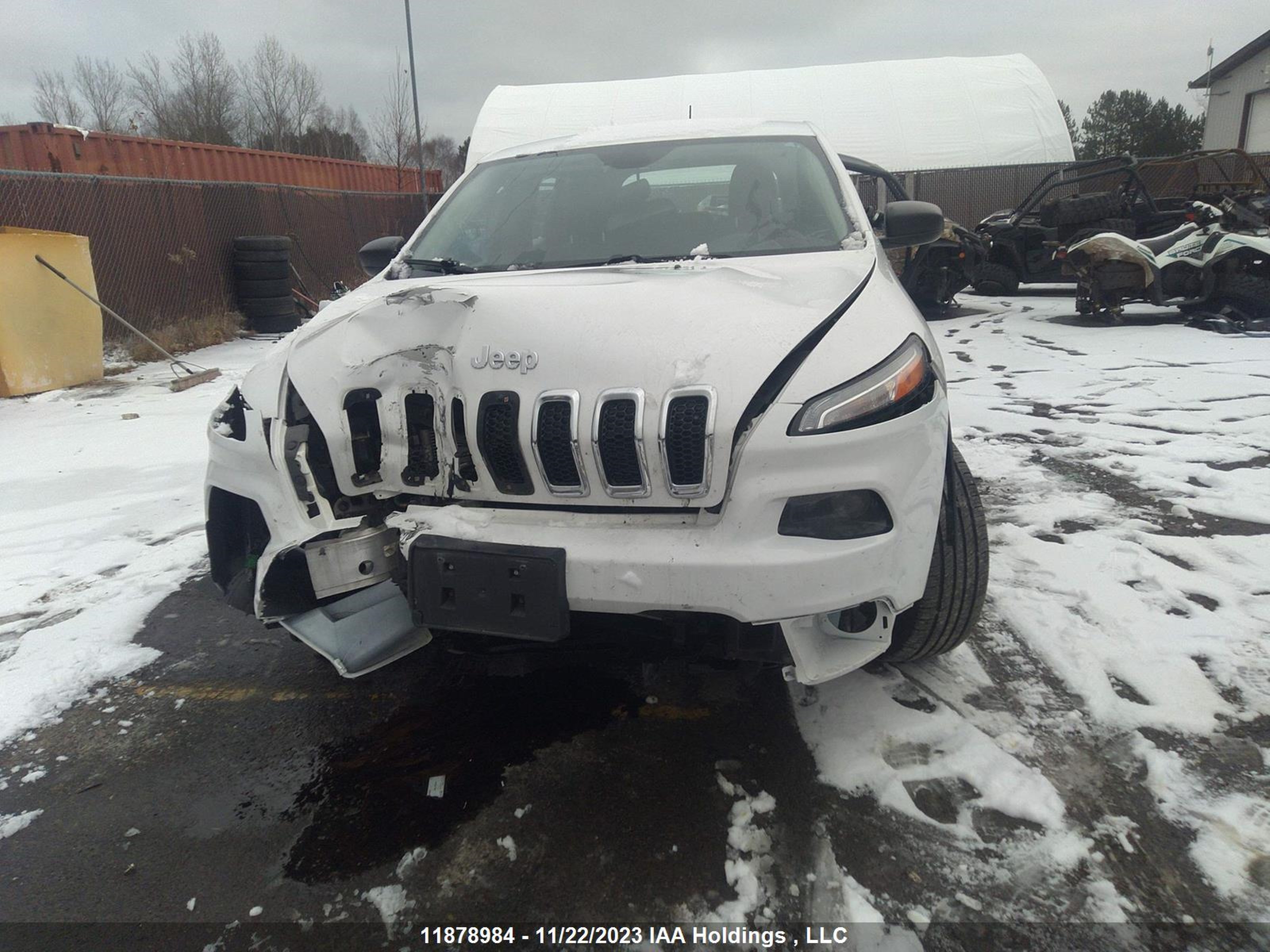 Photo 5 VIN: 1C4PJMAXXJD594914 - JEEP CHEROKEE 