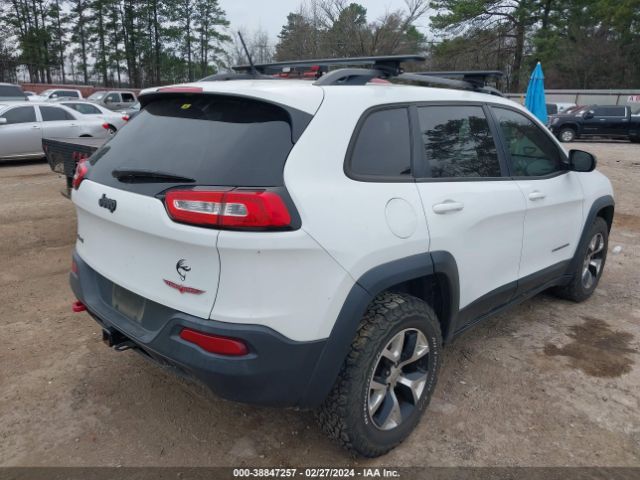 Photo 3 VIN: 1C4PJMBB2EW161097 - JEEP CHEROKEE 