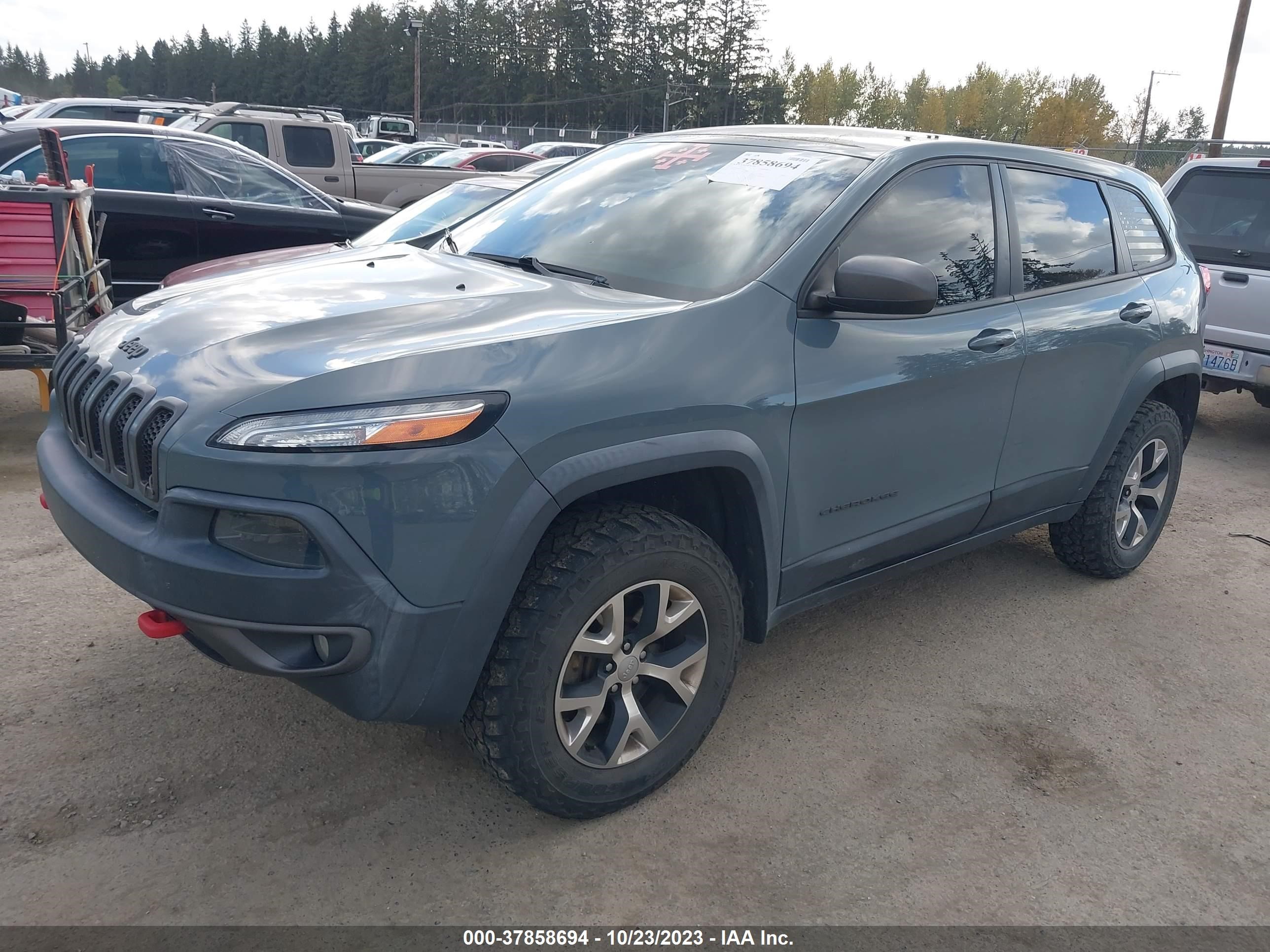 Photo 1 VIN: 1C4PJMBB4FW576987 - JEEP CHEROKEE 