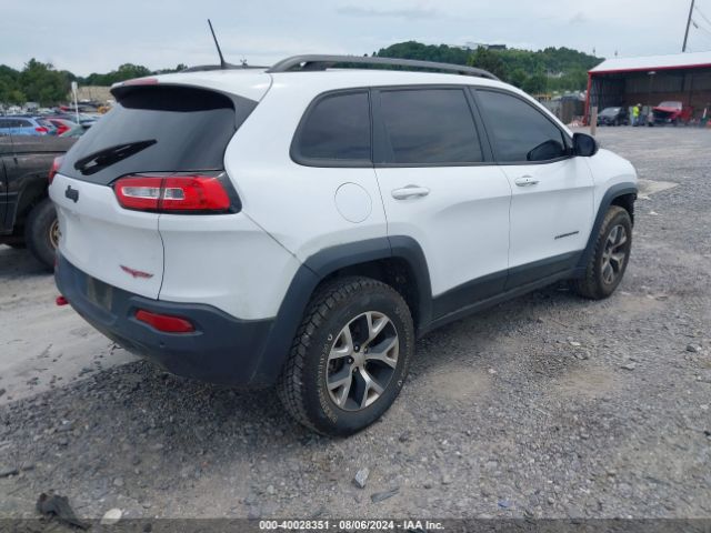 Photo 3 VIN: 1C4PJMBB4JD520682 - JEEP CHEROKEE 