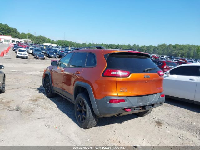 Photo 2 VIN: 1C4PJMBB9GW112613 - JEEP CHEROKEE 