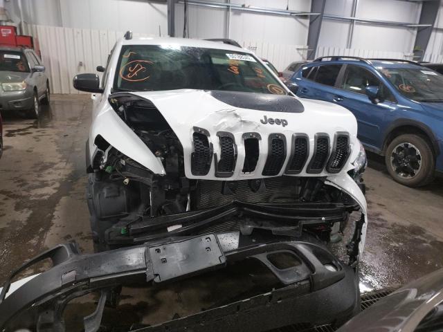 Photo 8 VIN: 1C4PJMBB9HW618122 - JEEP CHEROKEE T 