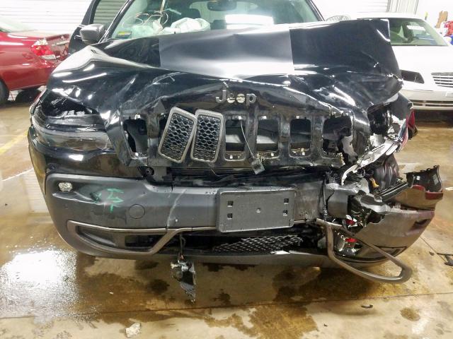 Photo 8 VIN: 1C4PJMBN6KD177028 - JEEP CHEROKEE T 