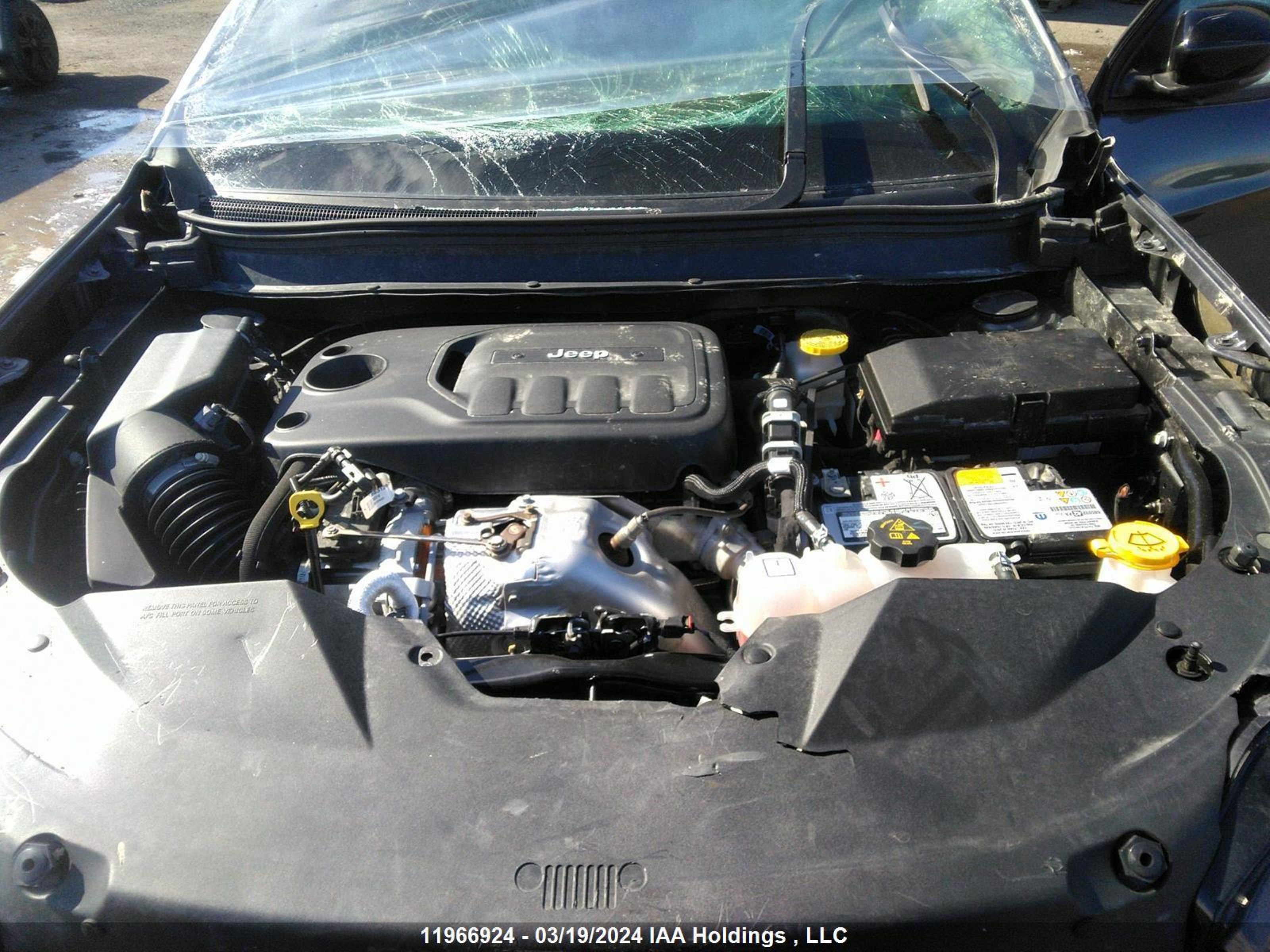 Photo 9 VIN: 1C4PJMBN6PD112106 - JEEP CHEROKEE 