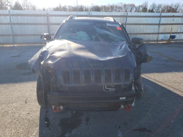 Photo 4 VIN: 1C4PJMBN9KD427071 - JEEP CHEROKEE T 