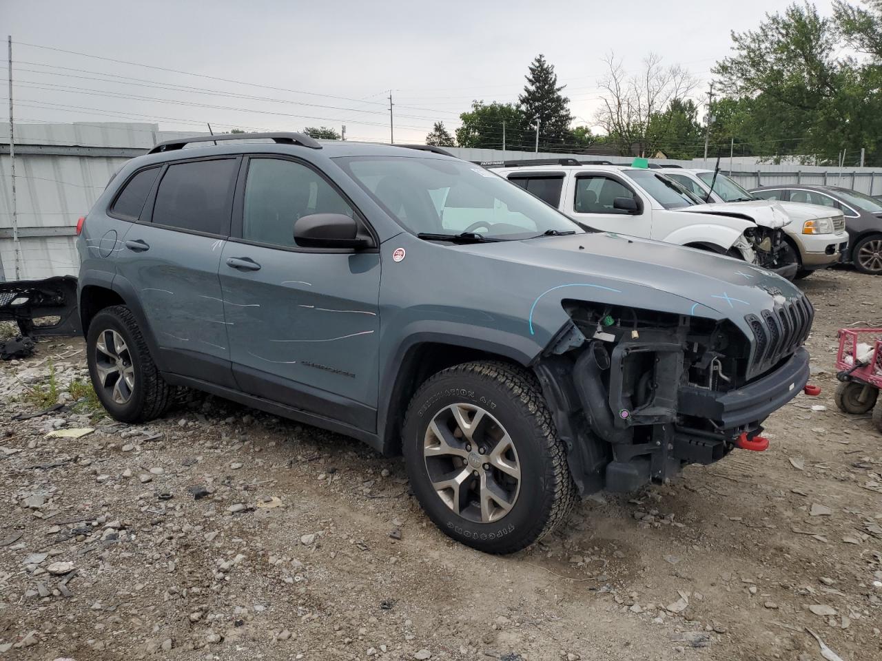 Photo 3 VIN: 1C4PJMBS1EW255164 - JEEP CHEROKEE 