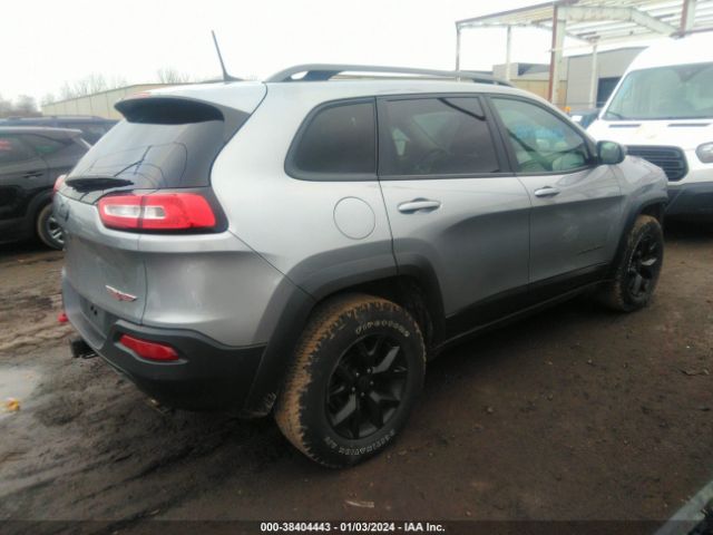 Photo 3 VIN: 1C4PJMBS2HW506813 - JEEP CHEROKEE 