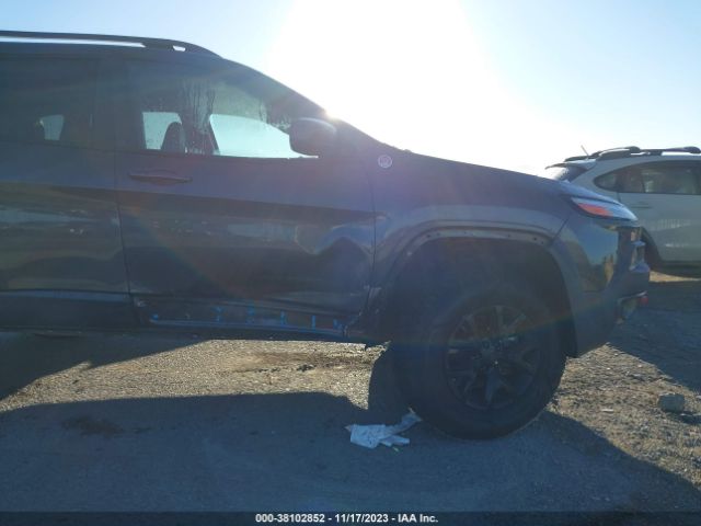 Photo 5 VIN: 1C4PJMBS2HW615871 - JEEP CHEROKEE 