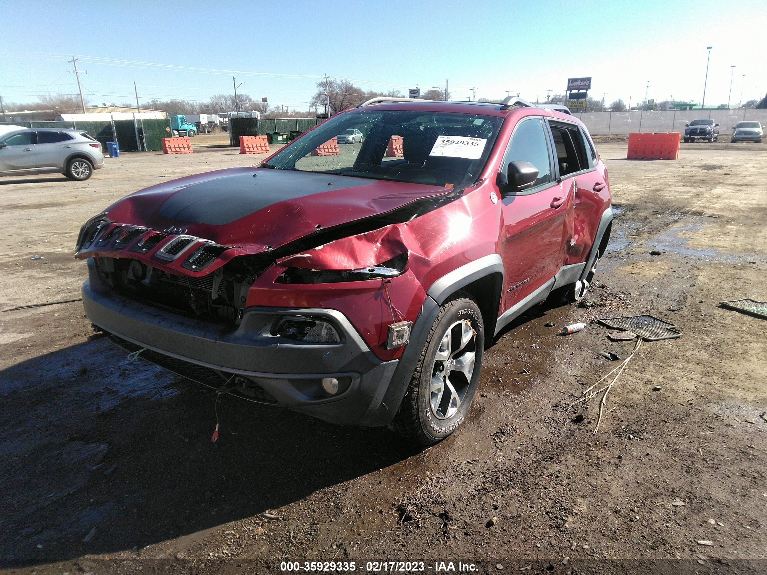 Photo 5 VIN: 1C4PJMBS4FW712843 - JEEP CHEROKEE 