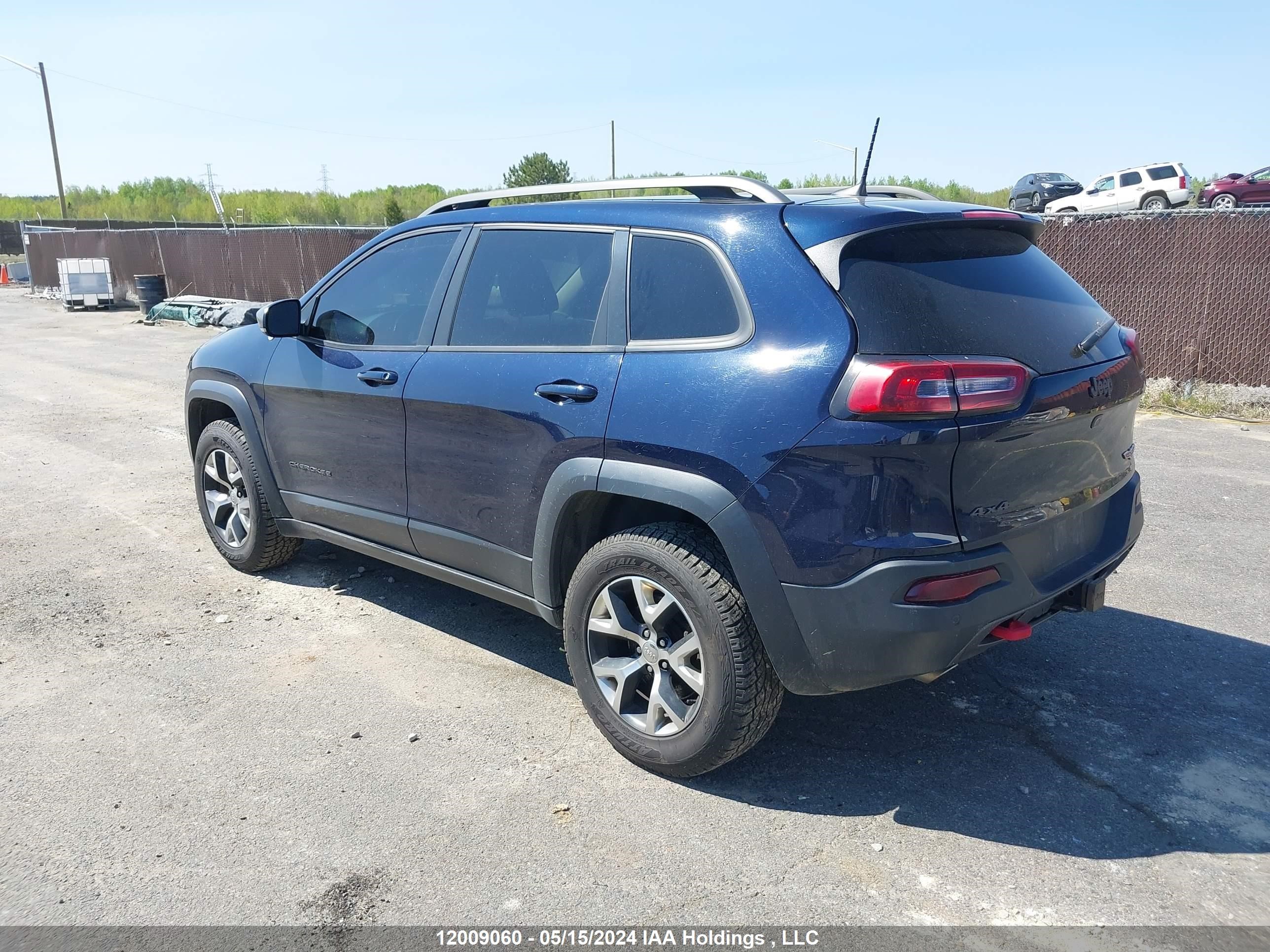 Photo 2 VIN: 1C4PJMBS4GW343886 - JEEP CHEROKEE 