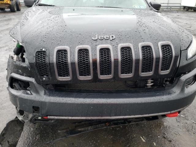 Photo 6 VIN: 1C4PJMBS4HW581139 - JEEP CHEROKEE T 