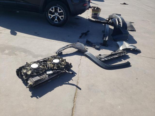 Photo 12 VIN: 1C4PJMBS6FW582547 - JEEP CHEROKEE T 