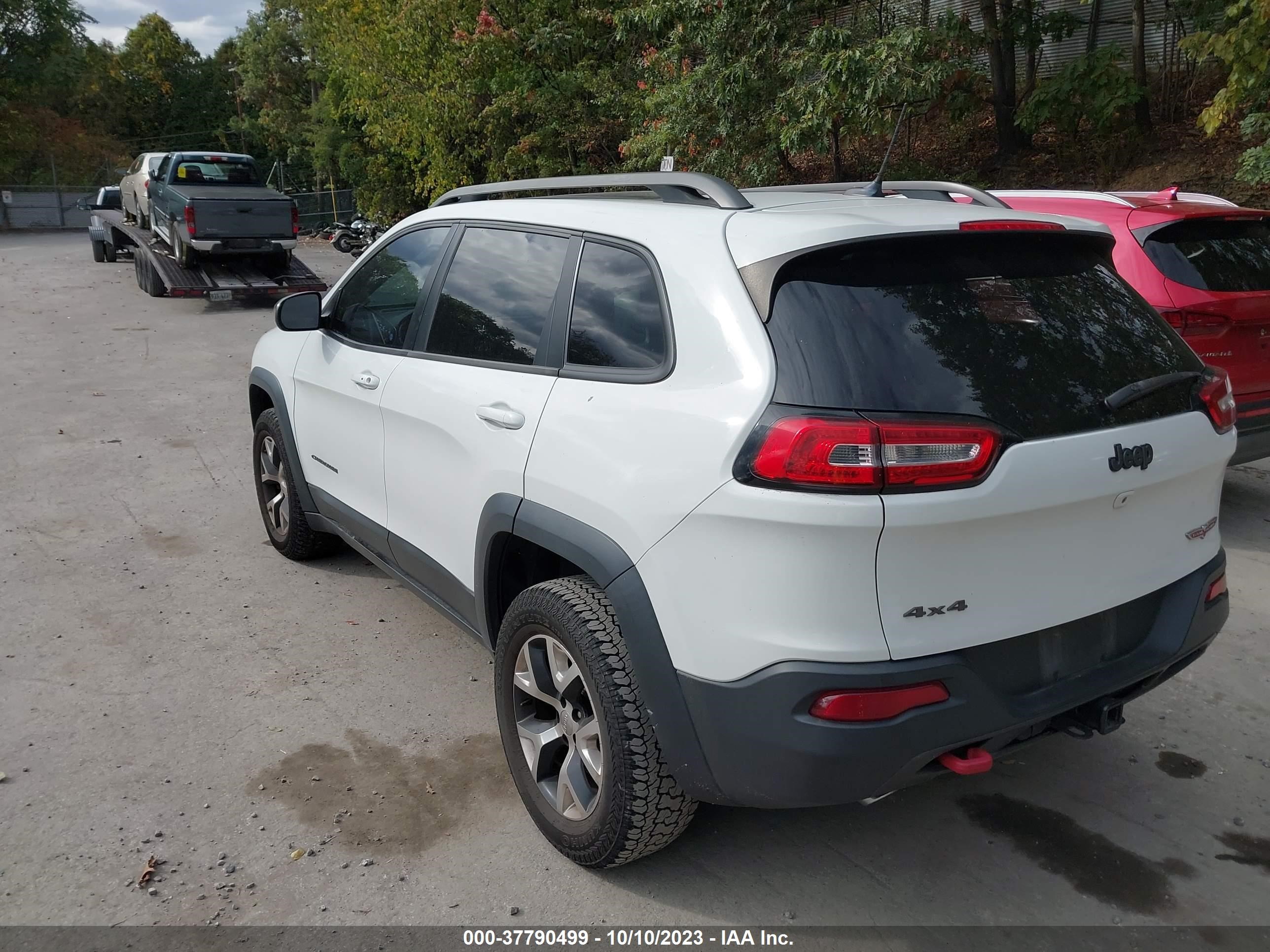 Photo 2 VIN: 1C4PJMBS7EW308708 - JEEP CHEROKEE 