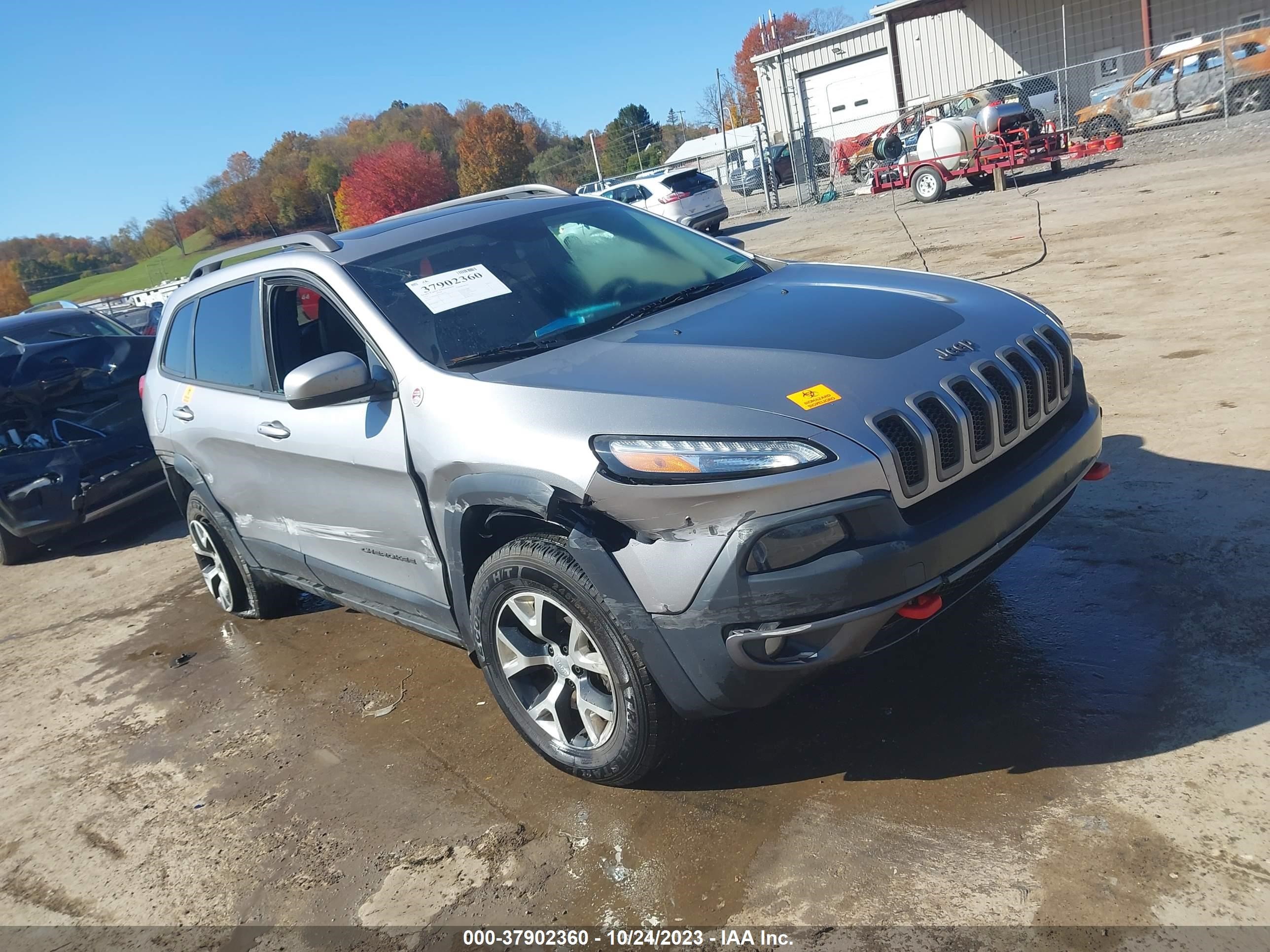 Photo 5 VIN: 1C4PJMBS8EW182570 - JEEP CHEROKEE 