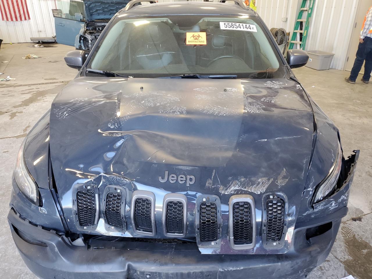 Photo 11 VIN: 1C4PJMBS8GW290223 - JEEP CHEROKEE 