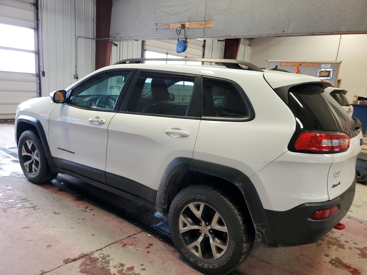 Photo 1 VIN: 1C4PJMBSXGW153381 - JEEP CHEROKEE T 