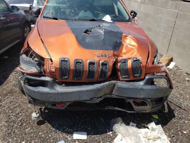 Photo 6 VIN: 1C4PJMBSXGW268739 - JEEP CHEROKEE T 