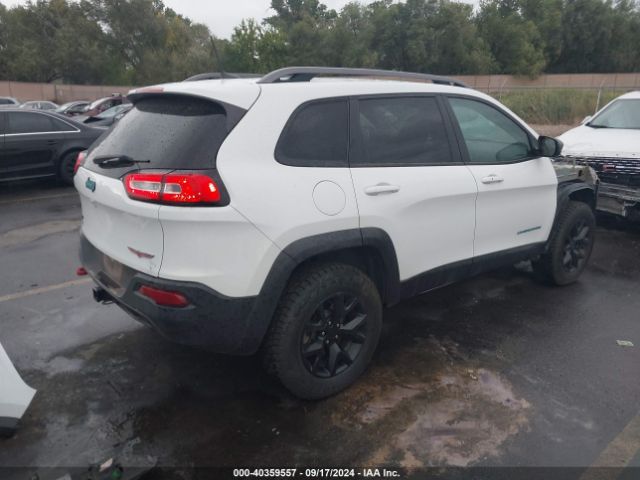 Photo 3 VIN: 1C4PJMBSXGW360451 - JEEP CHEROKEE 