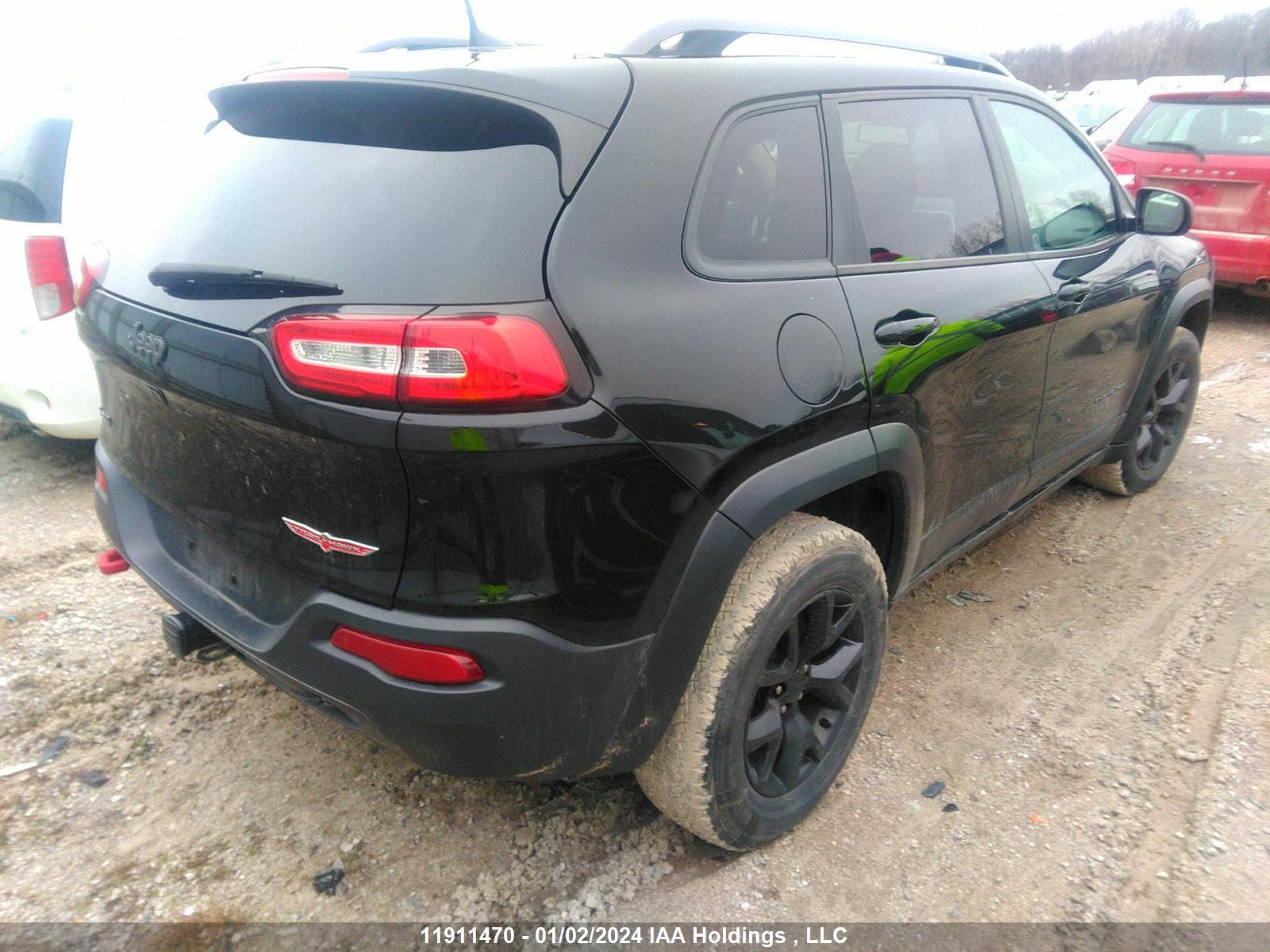 Photo 3 VIN: 1C4PJMBSXHW562434 - JEEP CHEROKEE 