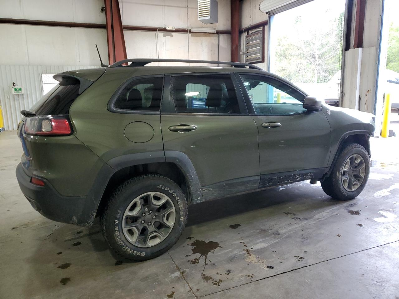 Photo 2 VIN: 1C4PJMBX0KD345750 - JEEP CHEROKEE 