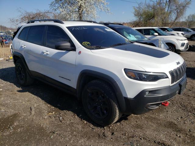 Photo 3 VIN: 1C4PJMBX0KD457402 - JEEP CHEROKEE 