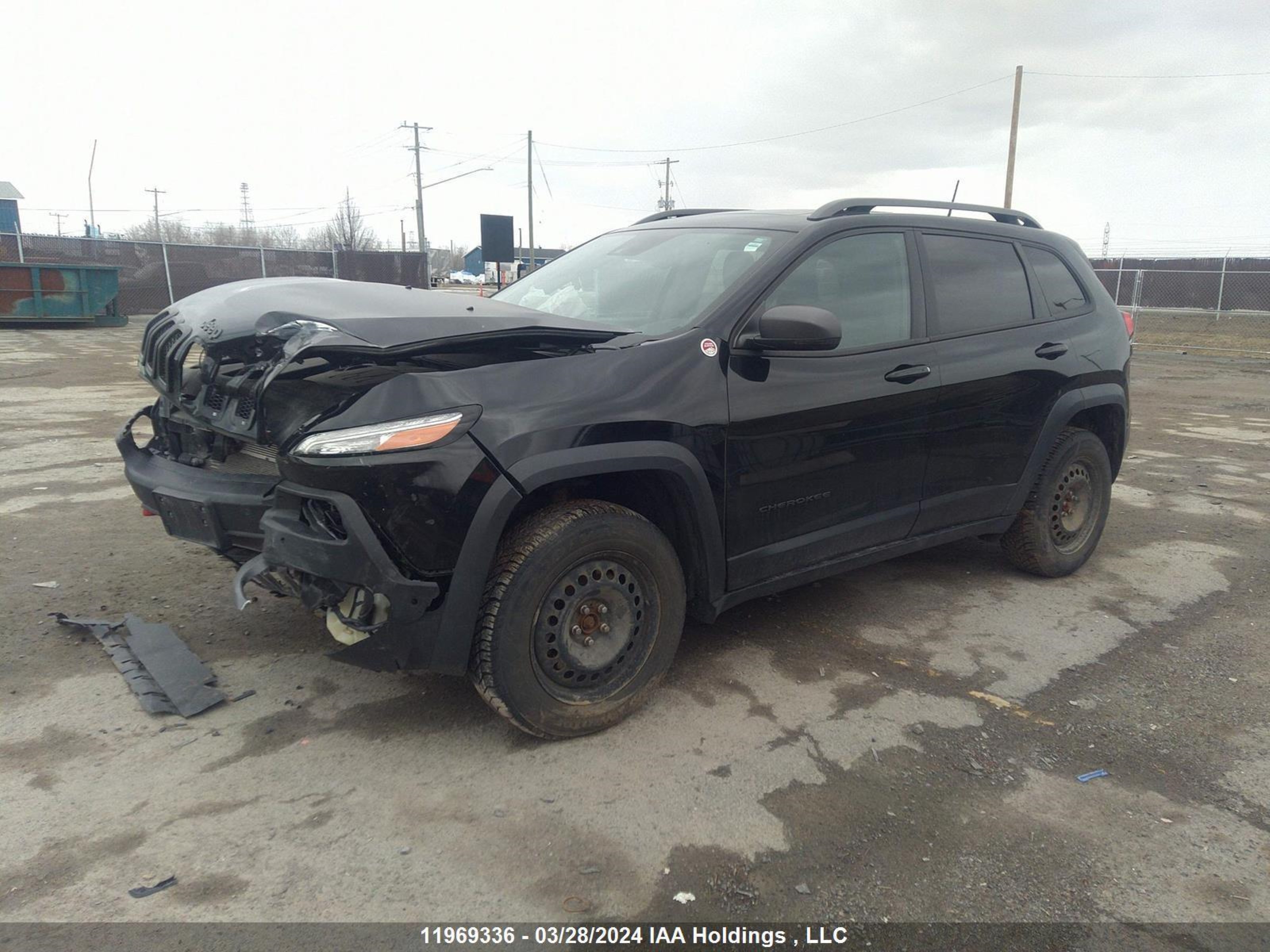 Photo 1 VIN: 1C4PJMBX1JD517590 - JEEP CHEROKEE 