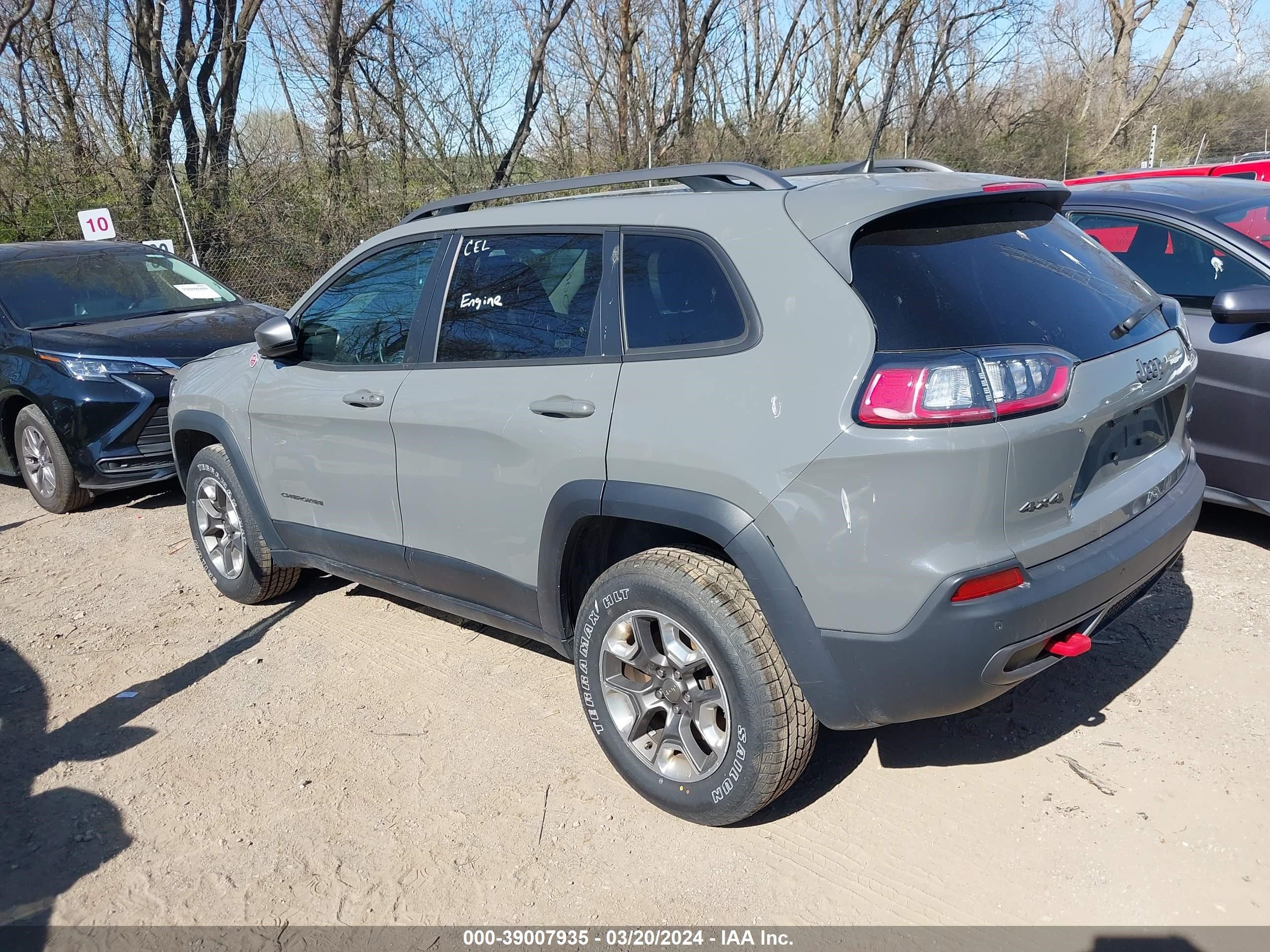 Photo 2 VIN: 1C4PJMBX1KD473060 - JEEP CHEROKEE 