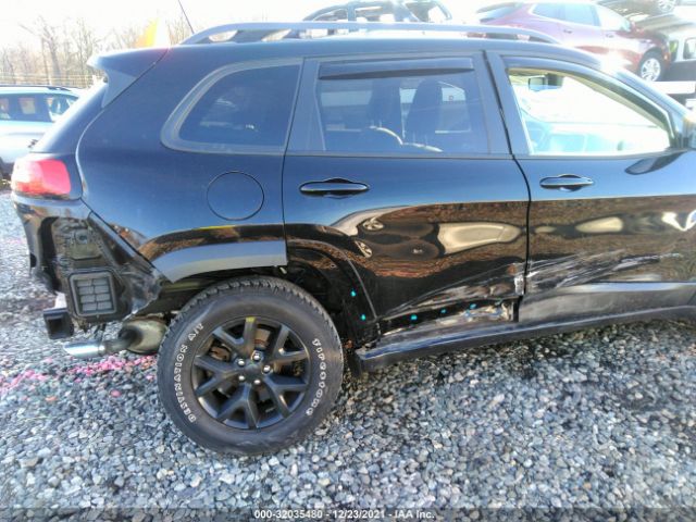 Photo 5 VIN: 1C4PJMBX2JD506579 - JEEP CHEROKEE 