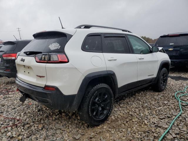 Photo 2 VIN: 1C4PJMBX2KD389037 - JEEP CHEROKEE 