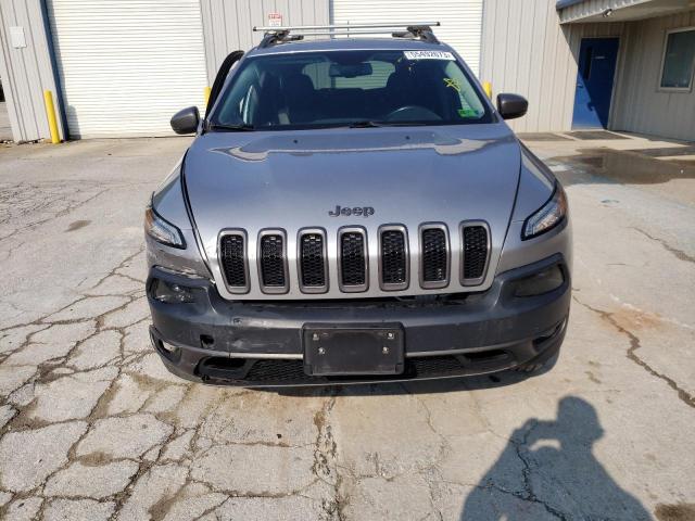 Photo 4 VIN: 1C4PJMBX3JD505537 - JEEP CHEROKEE T 