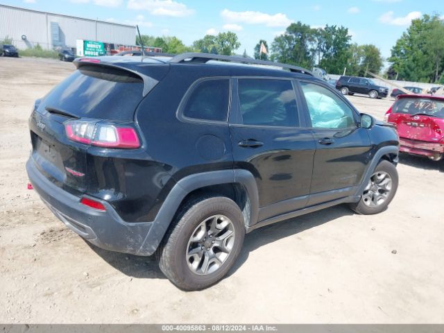 Photo 3 VIN: 1C4PJMBX6KD397495 - JEEP CHEROKEE 