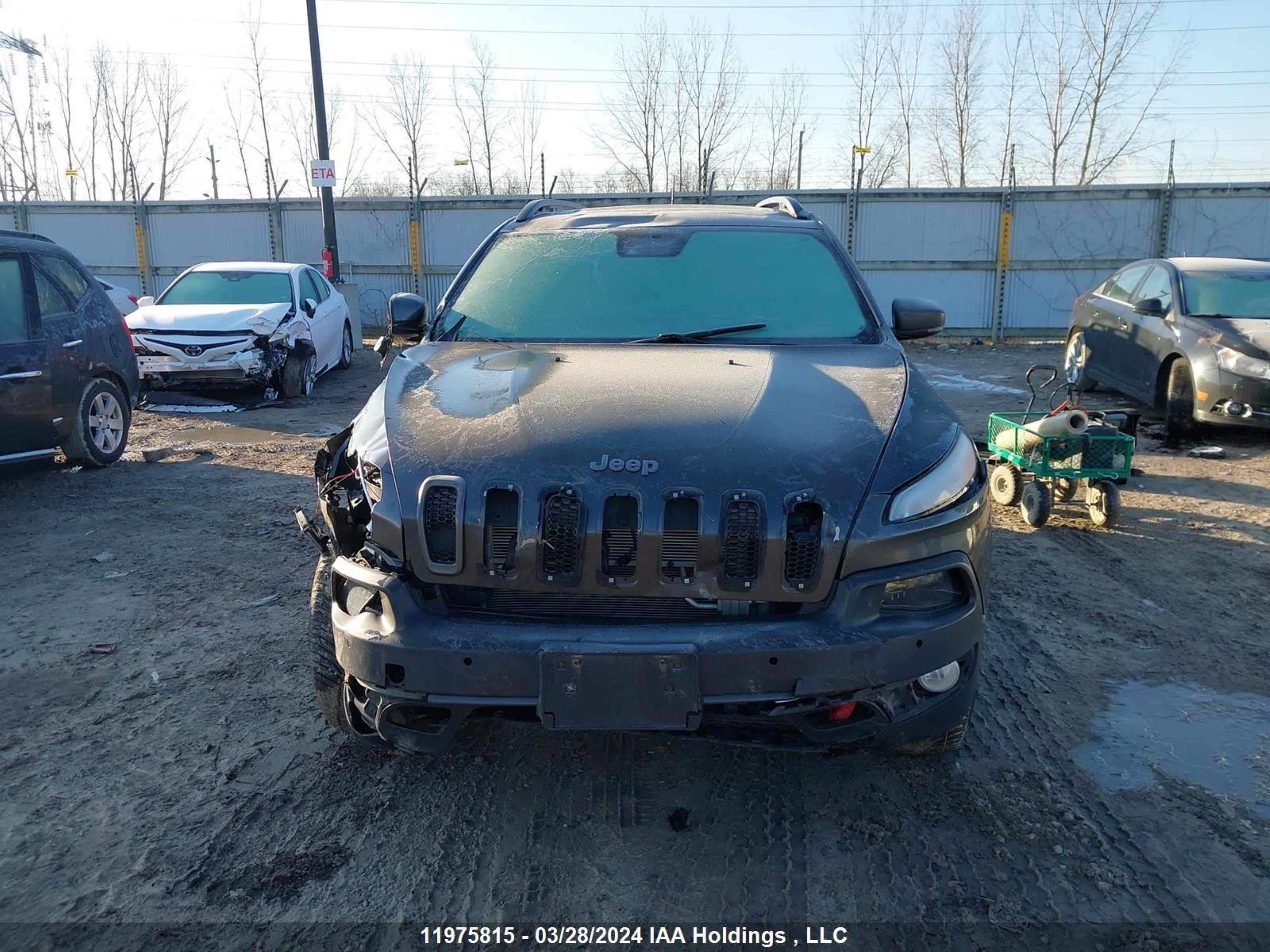 Photo 10 VIN: 1C4PJMBX8JD505081 - JEEP CHEROKEE 