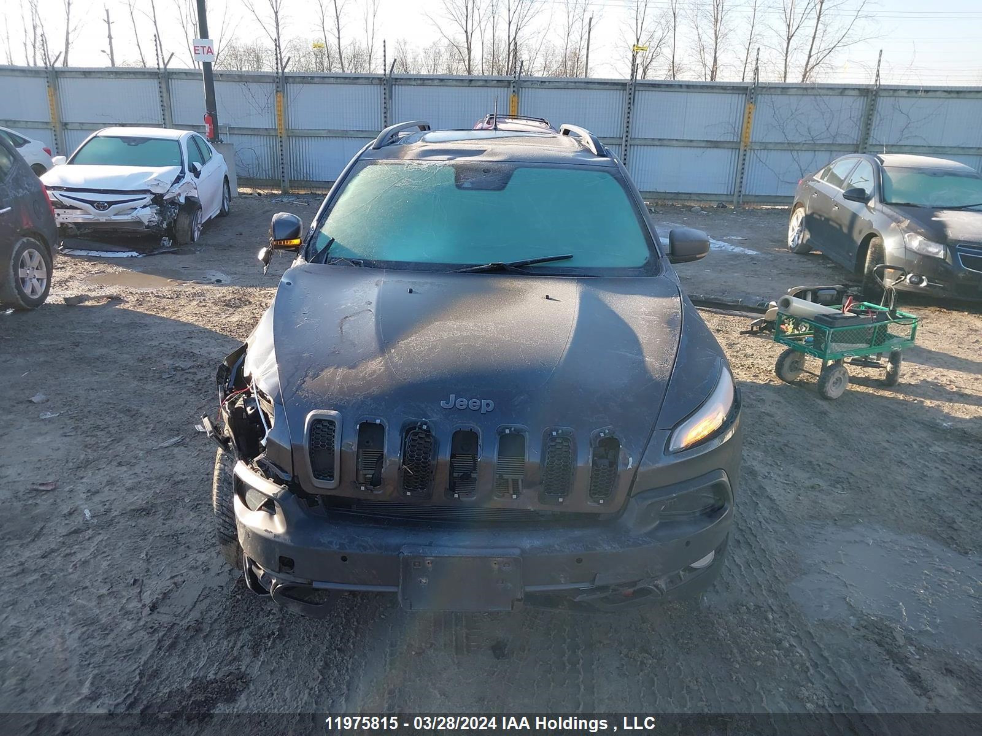 Photo 9 VIN: 1C4PJMBX8JD505081 - JEEP CHEROKEE 