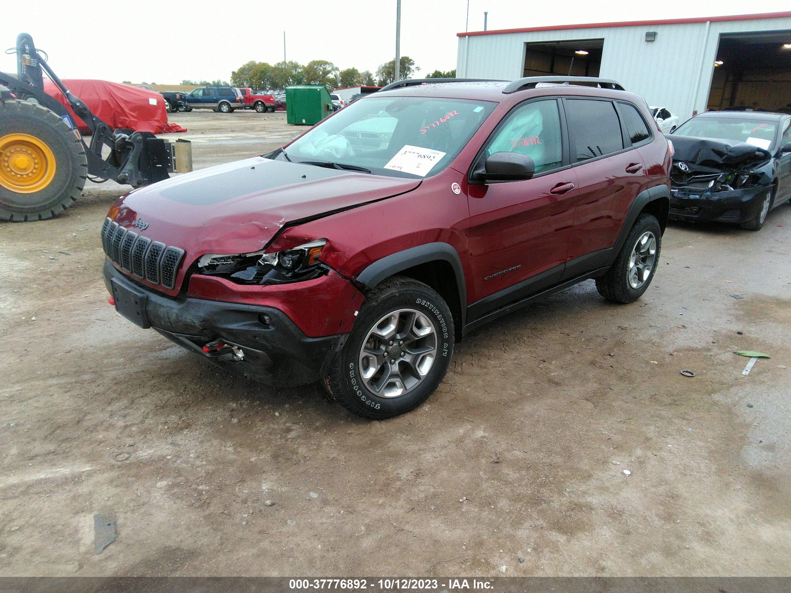 Photo 1 VIN: 1C4PJMBX8KD437124 - JEEP CHEROKEE 