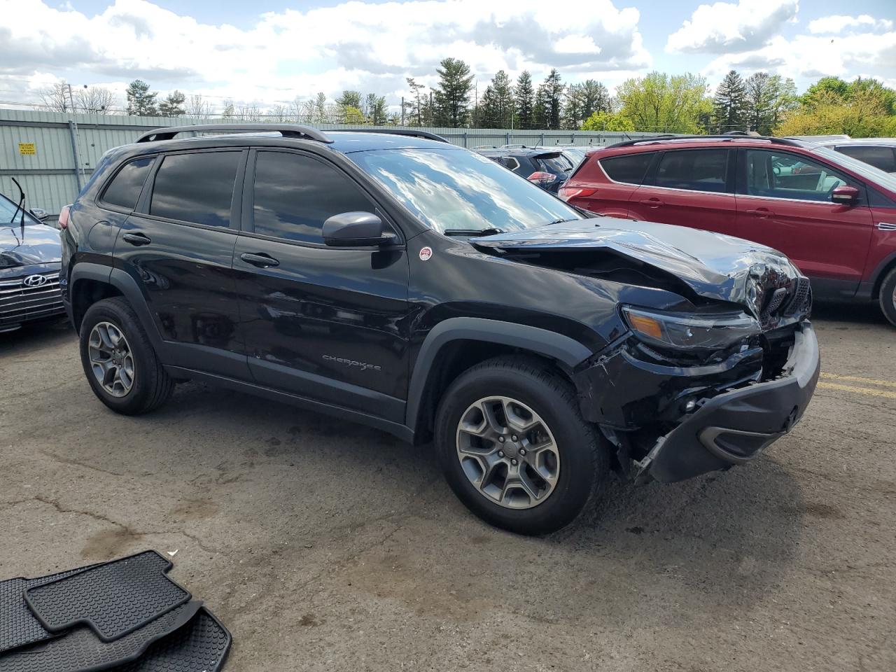 Photo 3 VIN: 1C4PJMBX8LD528928 - JEEP CHEROKEE 