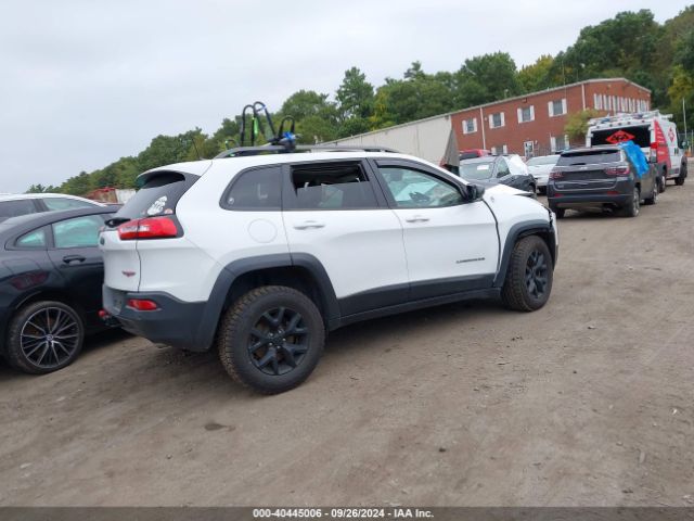 Photo 3 VIN: 1C4PJMBX9JD578721 - JEEP CHEROKEE 